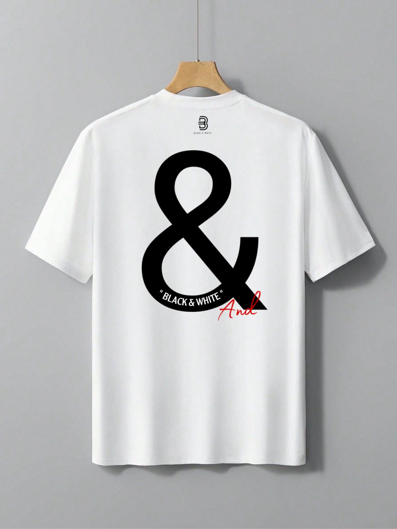 BLACK & WHITE T SHIRT