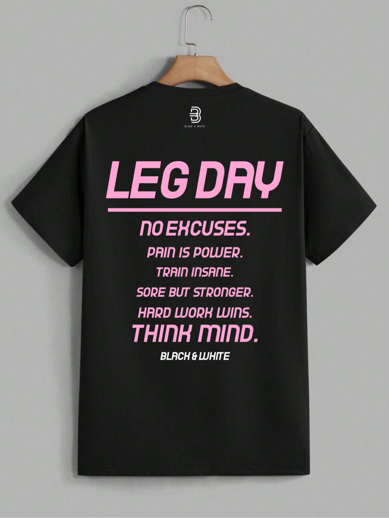 BLACK & WHITE T SHIRT