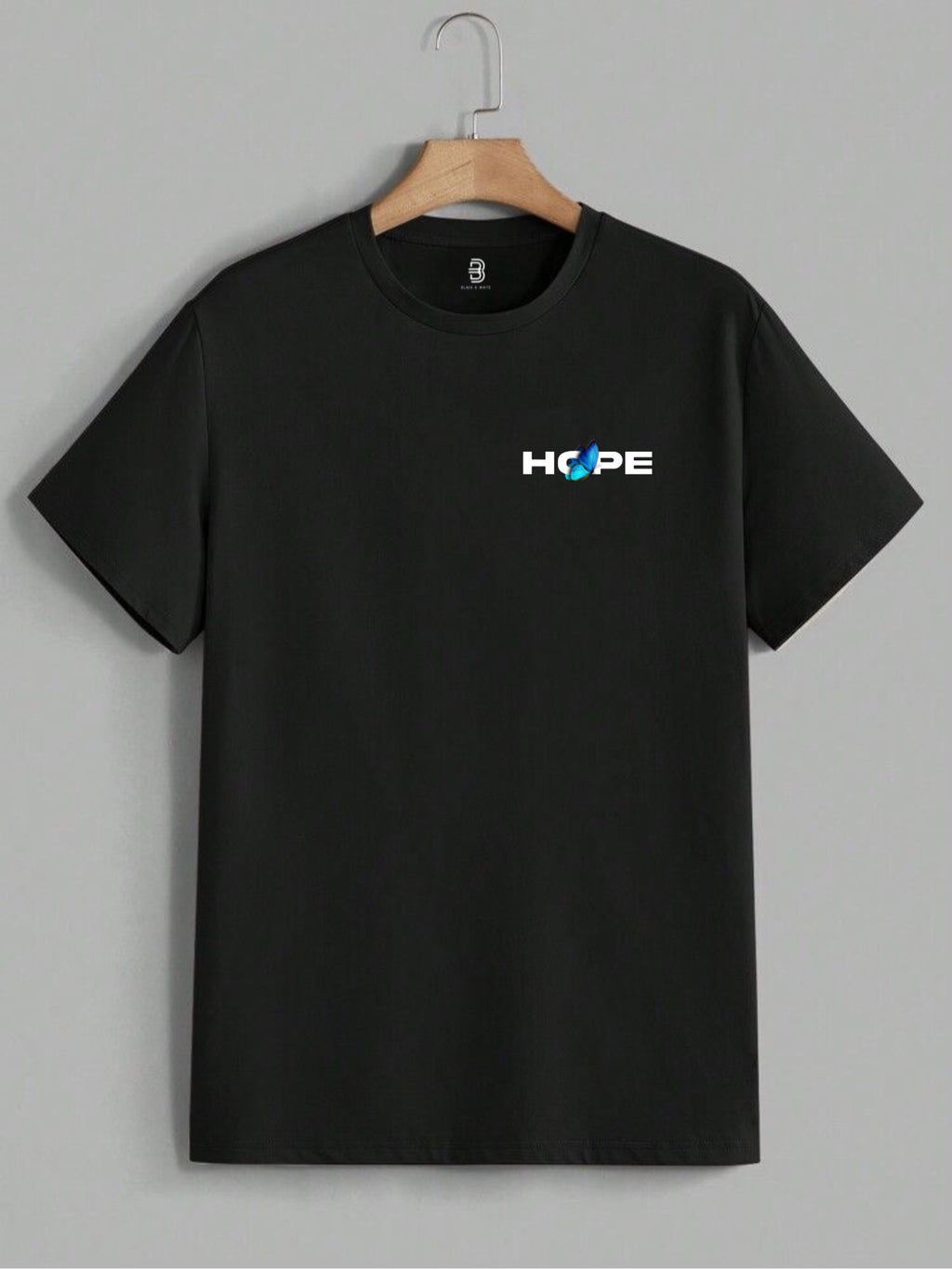 BLACK & WHITE T SHIRT